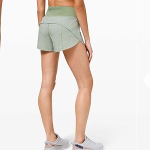 Lululemon Speed Up Short MR Long 4” Willow Green 8